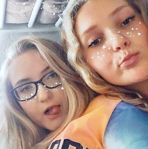 Meet your Posher, Samantha